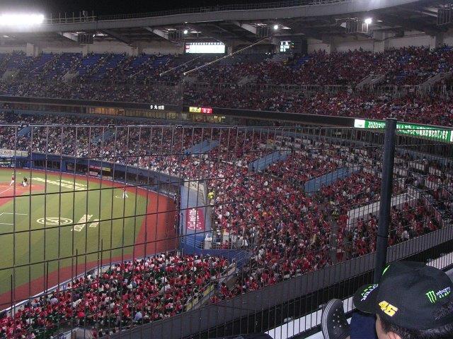 ビジターの神宮球場ではヤクルトファンを圧倒できたロッテファン ホームzozoマリンでは 広島カープファンにジャックされ 数 応援の熱 凄さ 全てにおいて圧倒されていた やっぱり T 1 は悪球打ちby23 フタミ ビジターの神宮球場ではヤクルトファンを圧倒できたロッテファン ホームzozoマリンでは 広島カープファンにジャックされ 数 応援の熱 凄さ 全てにおいて圧倒されていた やっぱり T 1 は悪球打ちby23 フタミ