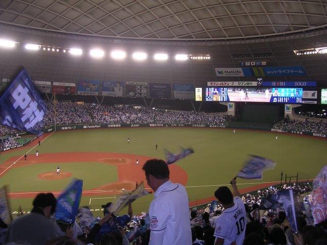 連番 3/2１(木) 指定席C １塁側 MLB開幕戦 アスレチックVSマリナーズ チケット イチロー メジャーリーグ３