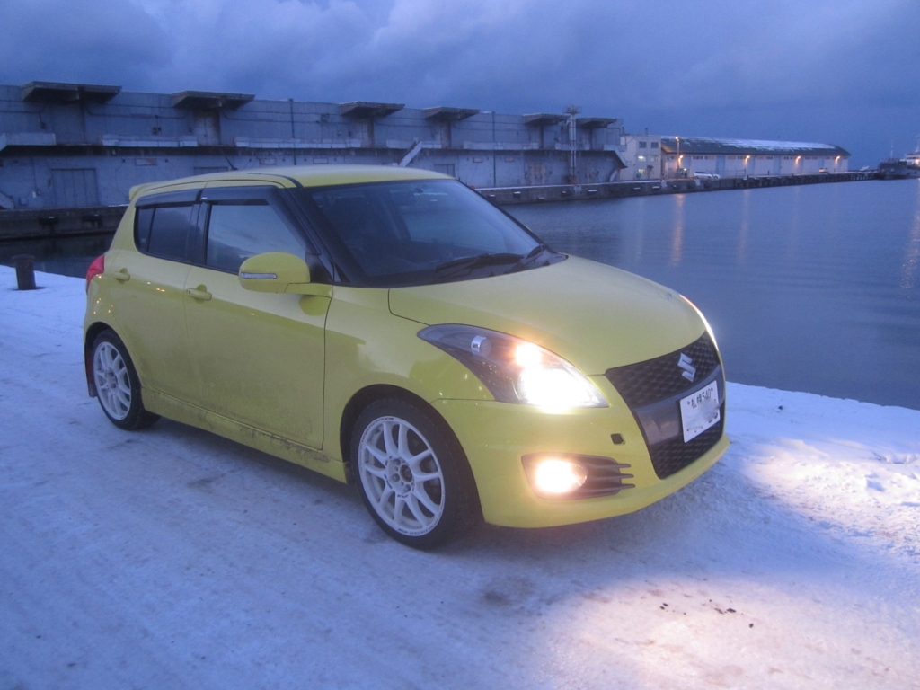 ZC32S SWKプレミアムウイング スイフトスポーツ チャンピオンイエロー ZC32S SWKプレミアムウイング スイフトスポーツ チャンピオンイエロー
