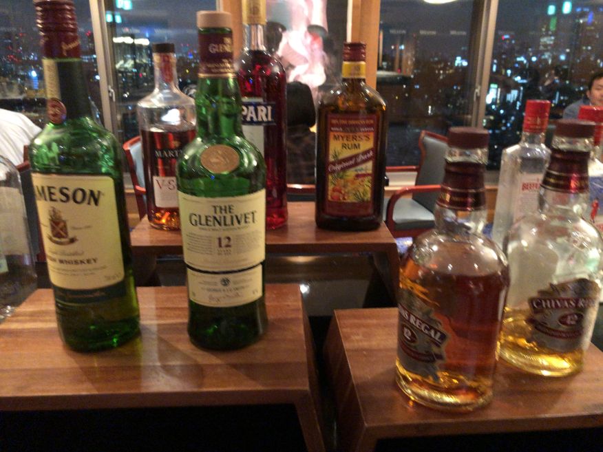 ウェスティン東京クラブラウンジカクテルタイムのアルコール
