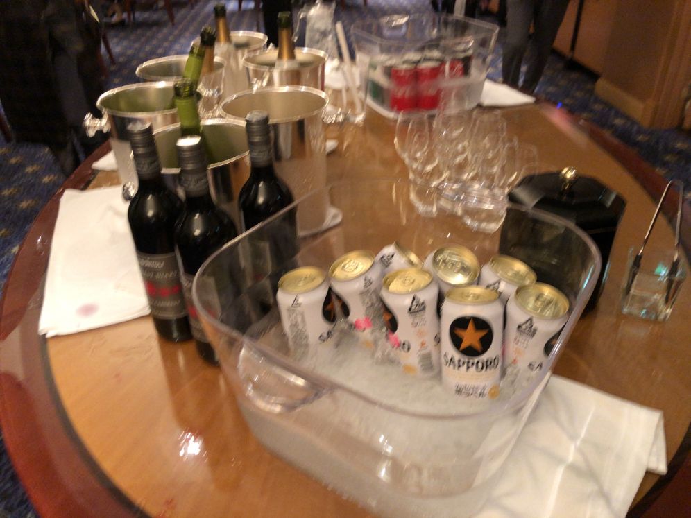 ウェスティン東京クラブラウンジカクテルタイムのアルコール