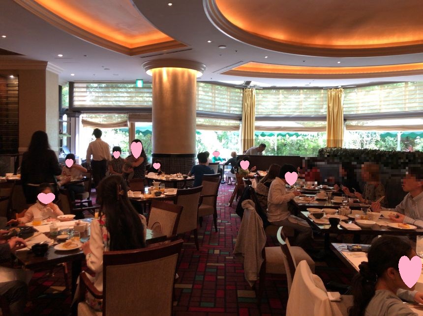 ウエスティン東京「ザ ・テラス」の朝食雰囲気