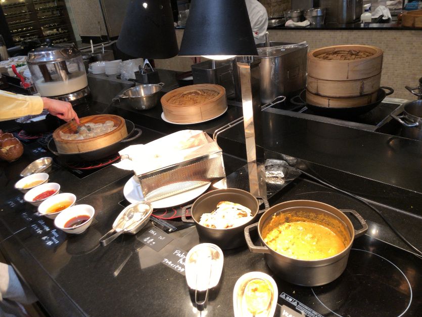 ウエスティン東京「ザ ・テラス」の朝食麺類