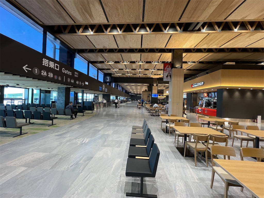 #熊本空港 #阿蘇くまもと空港 23年3月開業の新ターミナル、ラウンジASOも初訪問。商業エリアは2024年秋開業の2期に期待。 - うしうしWeb