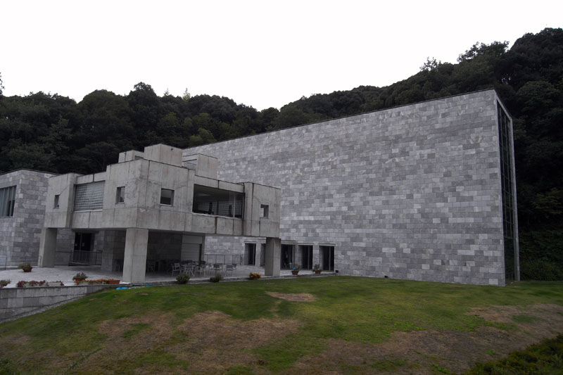 [秋吉台国際芸術文化村]