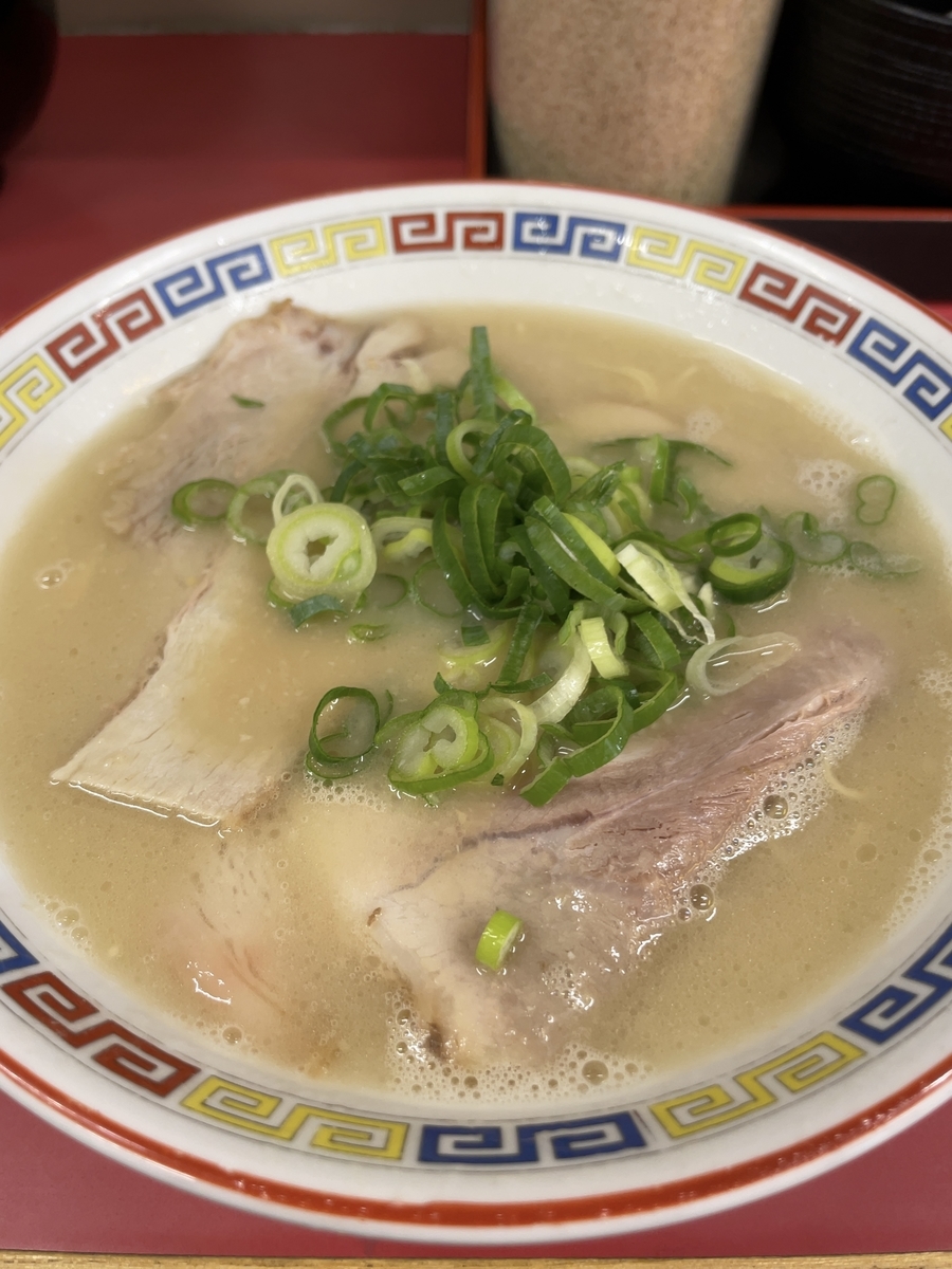福山市『博多ラーメン とんとん 蔵王店』ラーメン - メガネのブログ