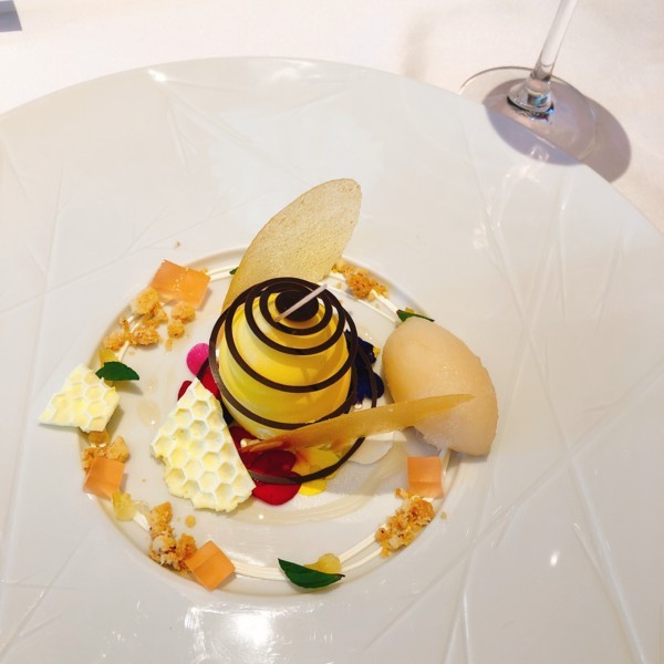 2023年関西でアシェットデセール（皿盛りデザート）が食べられるところ