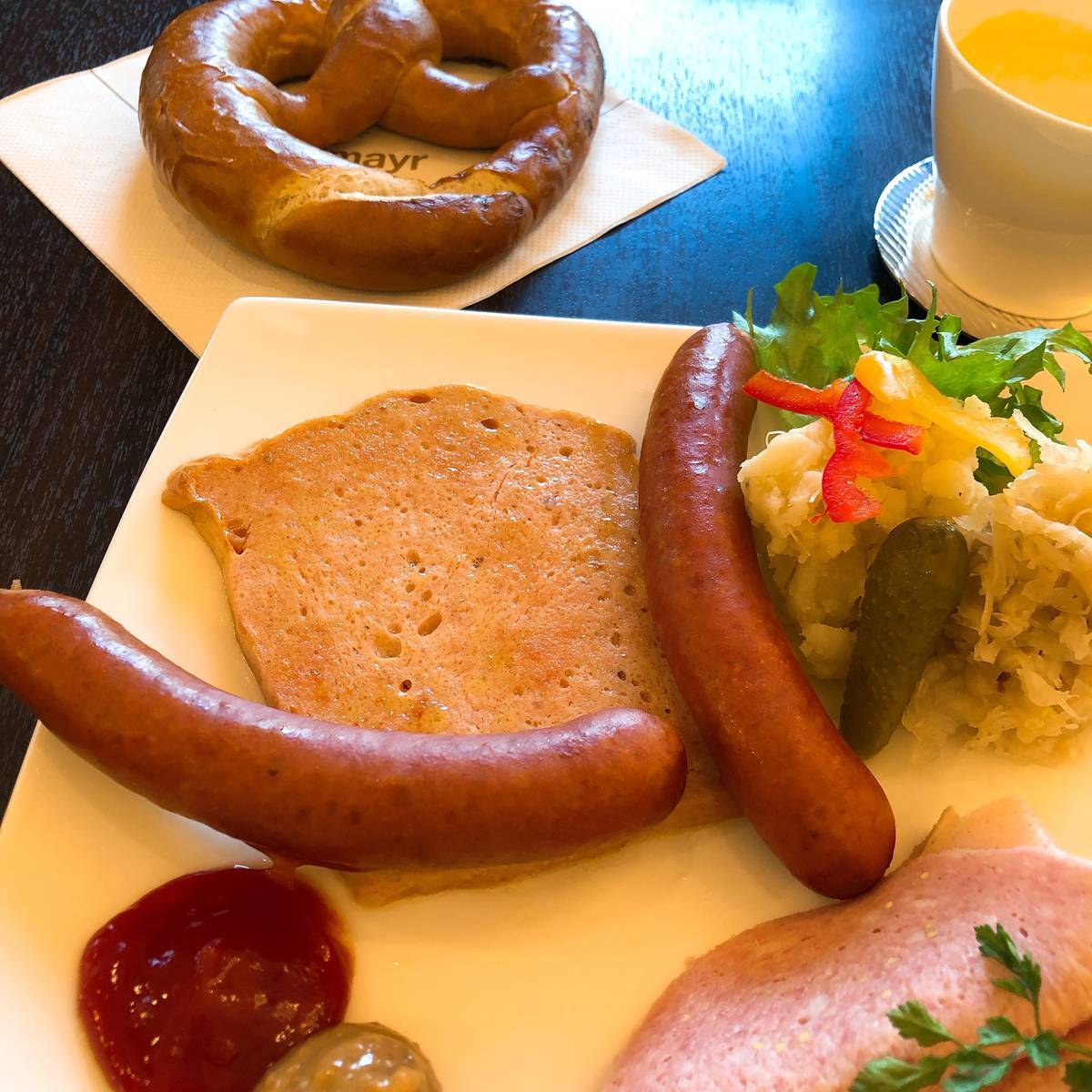 f:id:taberunodaisuki:20190525213822j:plain f:id:taberunodaisuki:20190525213822j:plain