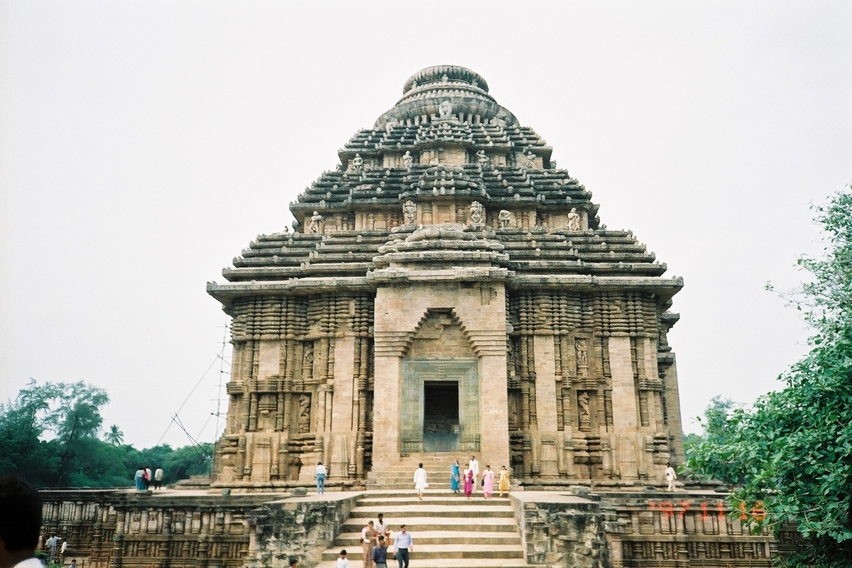 インドヒンドゥー道祖神　石宿 ガンジス崇拝 - Wikipedia
