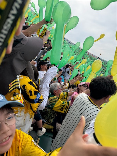 近本選手プロデュースのグローブを頂きました。 - tabigayoi2017のブログ
