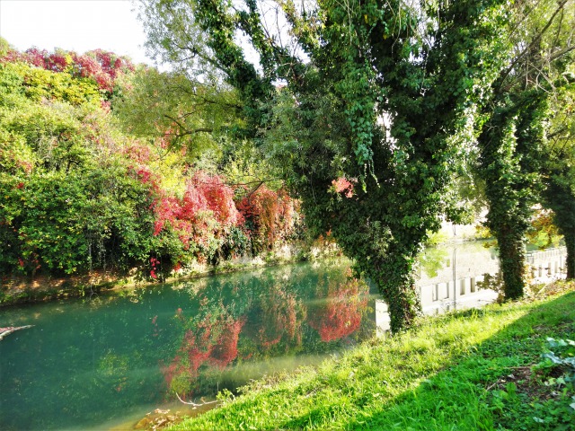 f:id:tabikichi:20180601090048j:plain f:id:tabikichi:20180601090048j:plain