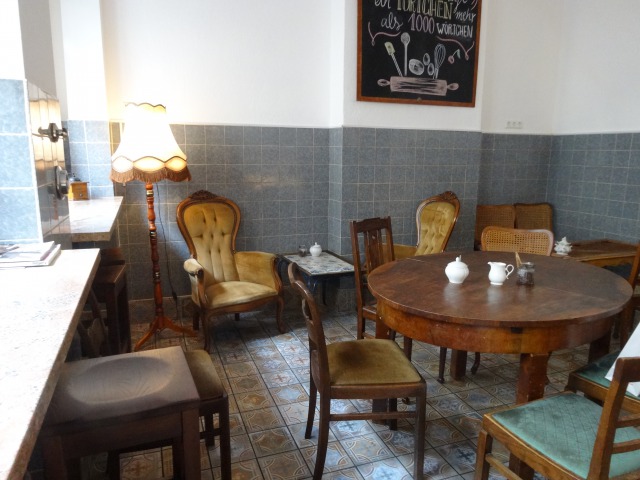 f:id:tabikichi:20181114093136j:plain f:id:tabikichi:20181114093136j:plain