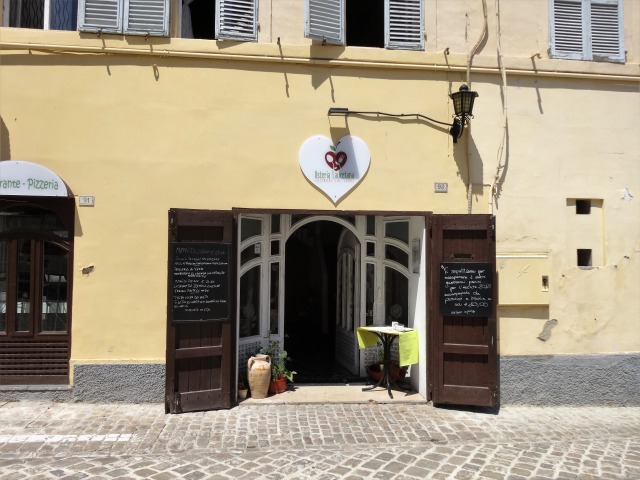 f:id:tabikichi:20190124213841j:plain f:id:tabikichi:20190124213841j:plain