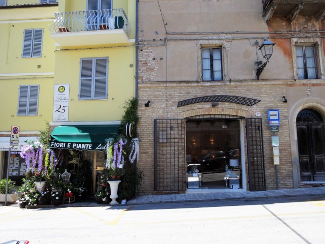 f:id:tabikichi:20190124215806j:plain f:id:tabikichi:20190124215806j:plain