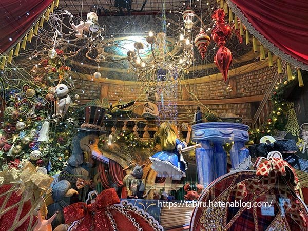 阪急うめだ本店限定 不思議の国のアリス 阪急うめだ本店もクリスマス仕様に🎄 不思議の国のアリスが