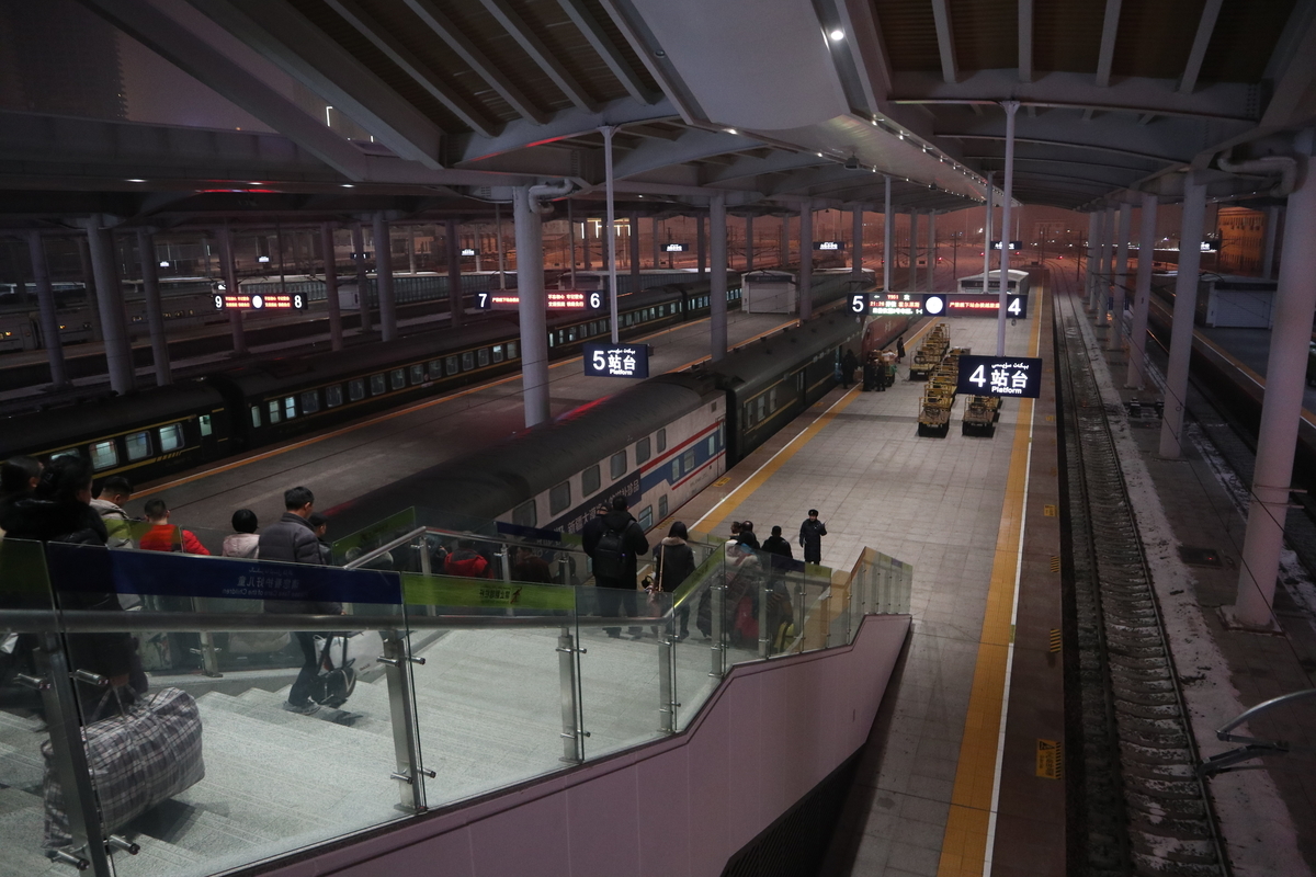 ウルムチ駅