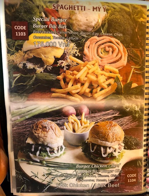 f:id:tabitabitravel:20190913224811j:plain