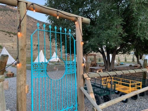 イエローストーンさま イエローストーン国立公園】観光の見どころ・回り方をまるっと