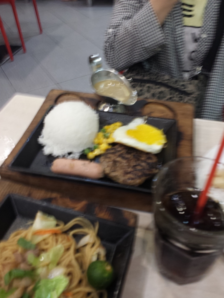 f:id:tabitoneko:20171008235104j:plain