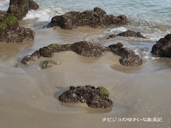 奄美大島】奄美大島のパワースポット「ハートロック」へ🎶 - タビジョ