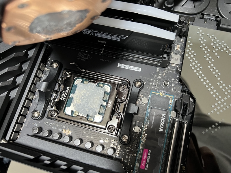 自作PC Ryzen9 7950X/メモリ32GB/SSD256GB グラボ無し ゲームしない