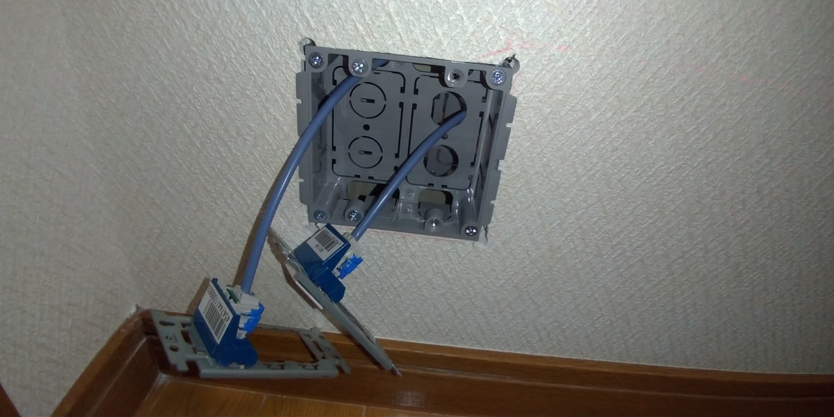 f:id:tacchan33:20200506234133j:plain f:id:tacchan33:20200506234133j:plain