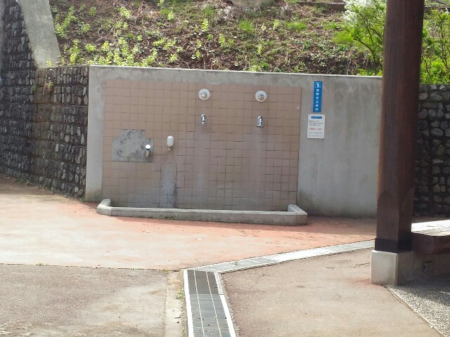f:id:tadamomo:20180329205404j:image f:id:tadamomo:20180329205404j:image