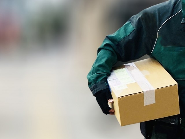 ゆうゆうメルカリ便！留守でも受け取れる！置き配サービスをスタート 