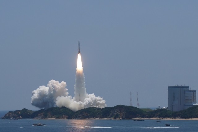中国のロケットが数日以内に制御なしで大気圏に突入する予定です。