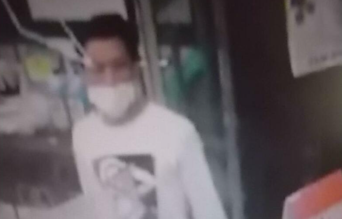 札幌市東区 ファミリーマート札幌北40条東８丁目店 強盗事件 逃走中の犯人の顔写真公開 日本全国自由に旅する 夢のレンタカー回送ドライバー生活