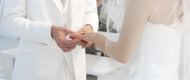 菅田将暉さん 小松菜奈さん結婚式の場所 糸のロケ地北海道函館の神社で挙式 日本全国自由に旅する 夢のレンタカー回送ドライバー生活