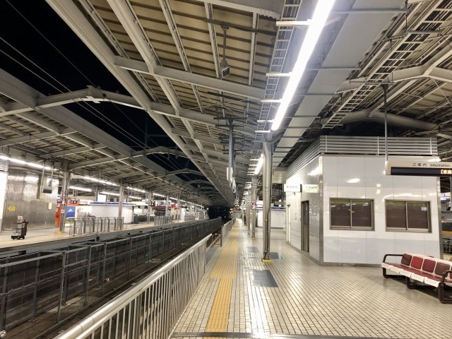 京浜東北線、東海道線は、新橋〜品川駅間での人身事故上下線で運転を見合わせ