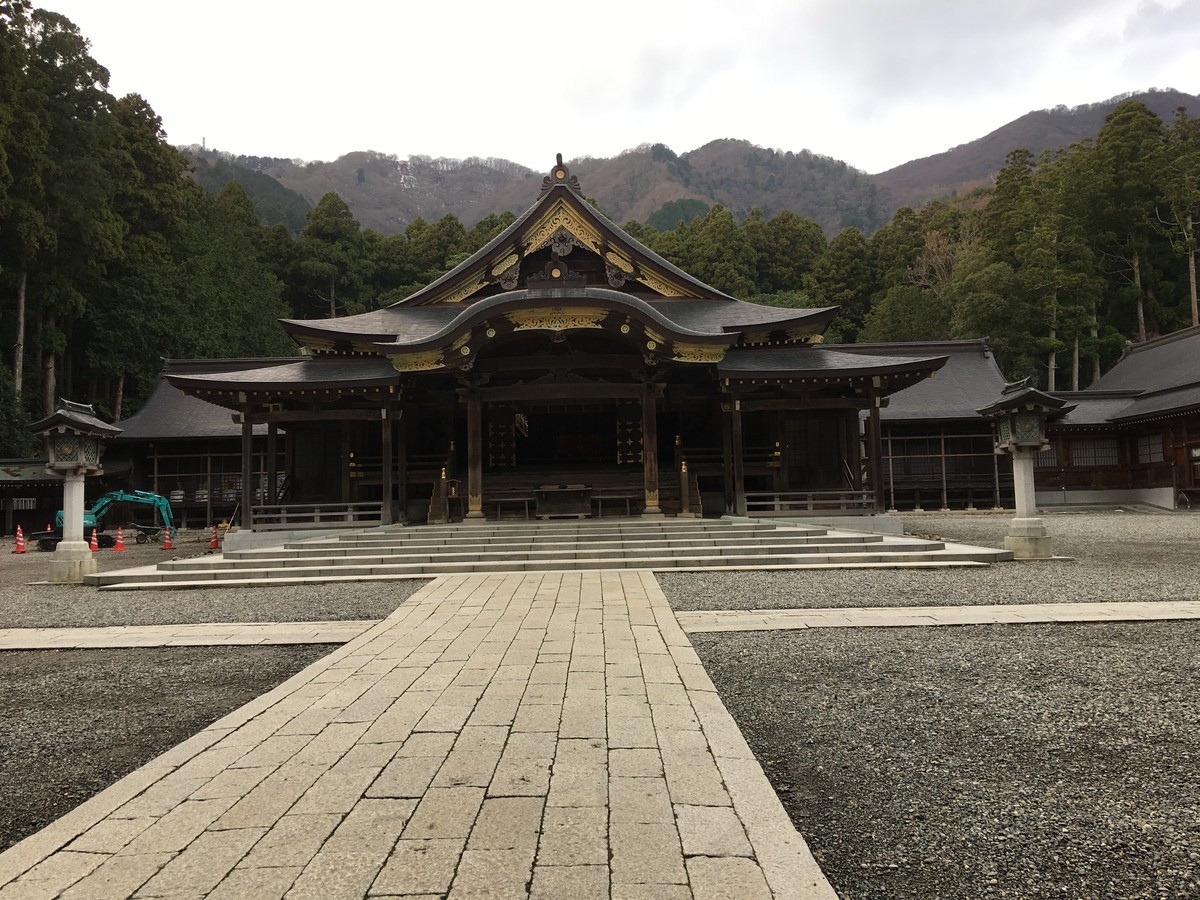 越後一宮弥彦神社