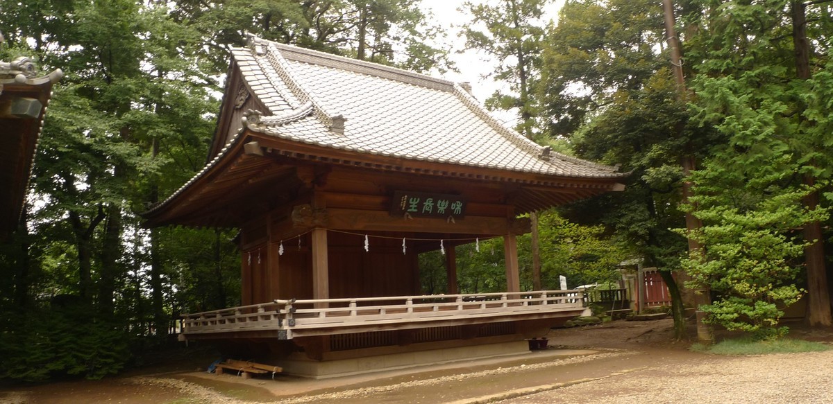 「氷川神社」神楽殿