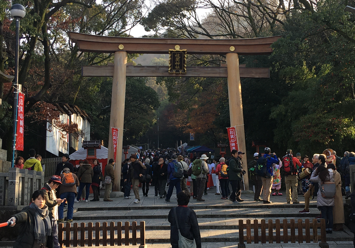 笑門来福お笑い神事!大阪河内国一宮「枚岡神社」