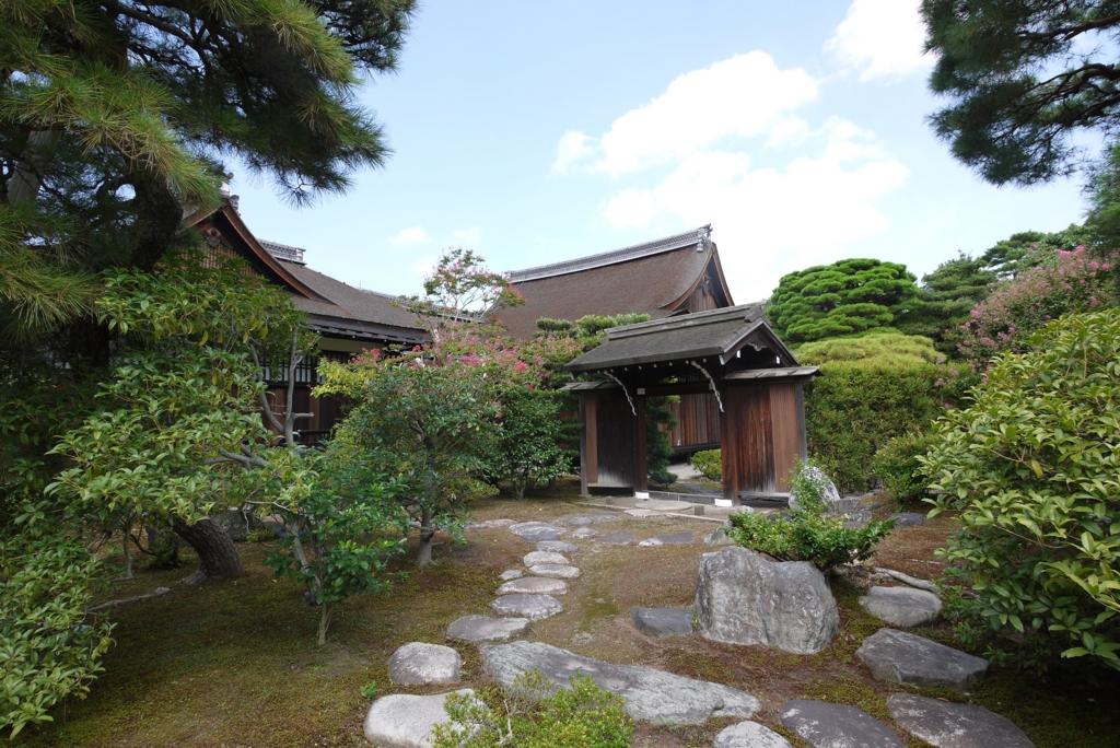 f:id:tagomoris:20160911105145j:image:h160