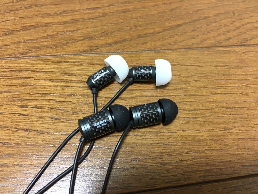 未使用品 ZERO AUDIO カナル型イヤホン カルボ テノーレ ZH-DX200-CT