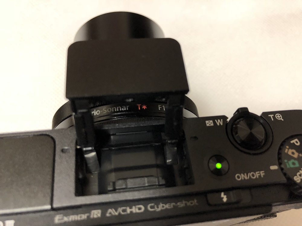 スマホよりキレイに撮れる！SONYの高級コンデジDSC-RX100M3を