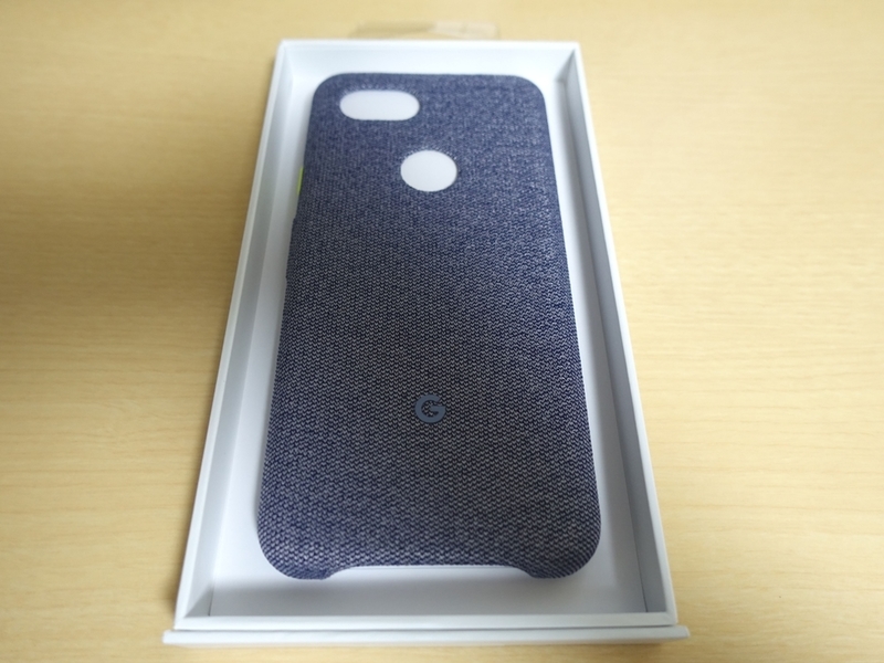 Google Pixel3aの純正ファブリックケース