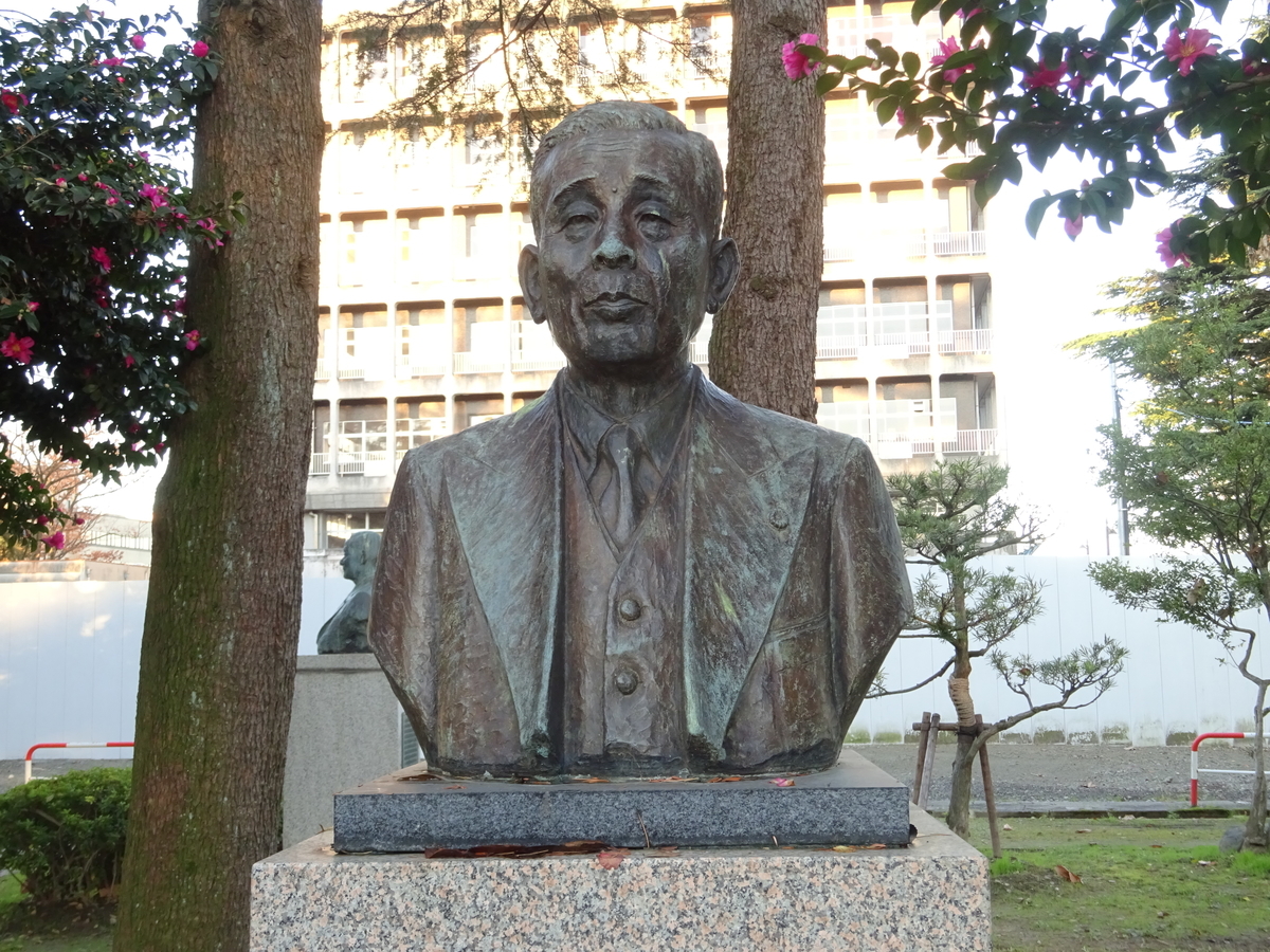 f:id:tagutti:20191117103809j:plain f:id:tagutti:20191117103809j:plain