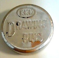 12 古い 画鋲缶 11個 まとめて/ ピン 画鋲 文房具