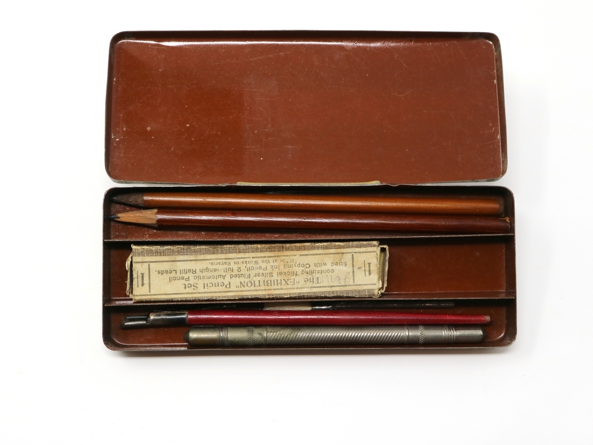 イギリスの筆箱に「THE OSAKA」鉛筆 - 輸入・廃番文房具の発掘メモ