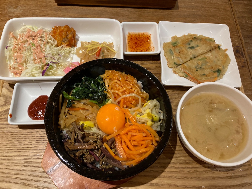 韓美膳】石焼ビビンバセット - 呑助タイコの飯と旅