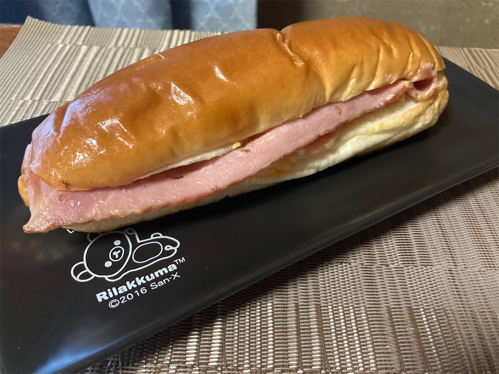 コッペパンサンドと 洋風肉じゃが キャベツのスープ りんごキャラメルサンド コーヒー 呑助タイコの飯と旅