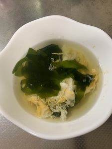 わかめスープ