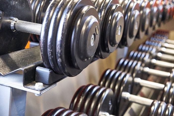 筋トレ上級者向け】40kgに重さを変えられる可変式ダンベルを紹介