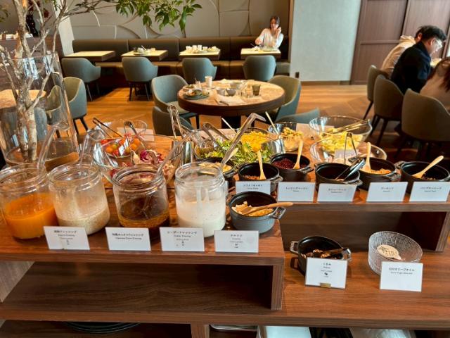 阪急グランレスパイア大阪 朝食 ドレッシング