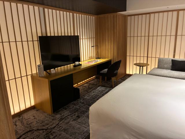 ヒルトン京都 キングデラックスルーム シティビュー 角部屋の障子