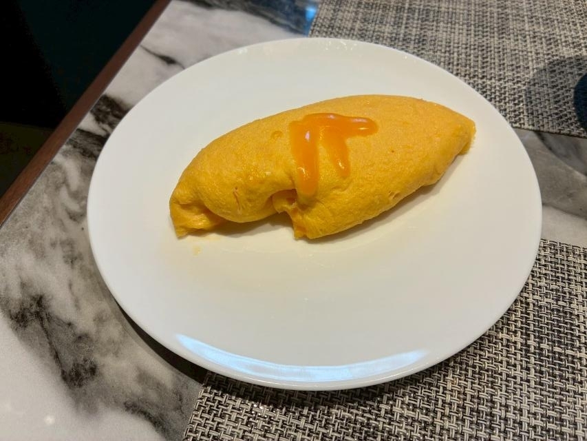 ヒルトン京都 朝食 チーズオムレツ