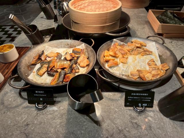 ヒルトン京都 朝食 鯖の塩焼き 西京焼き